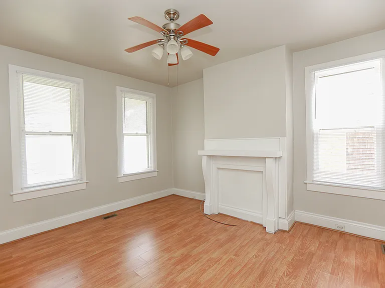 1439 Moultrie Ave #1 — Photo 9