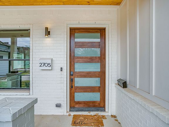 5th image of 2705 Gordon Ave