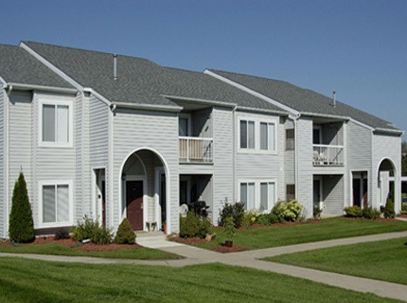 1st image of 1388 Brookfield Dr