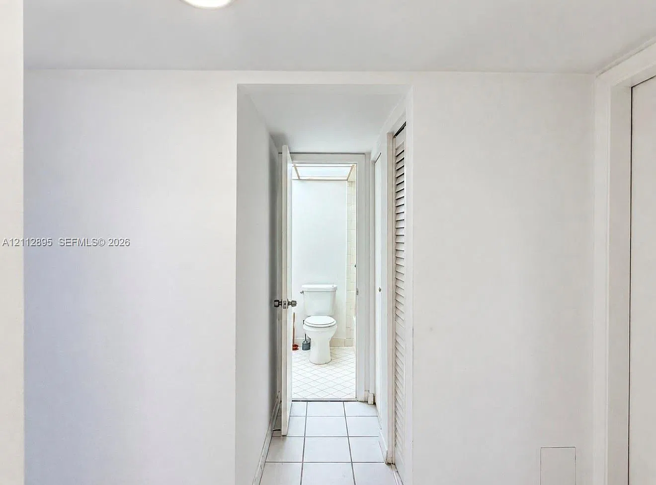 Jamestown Condo — Photo 4
