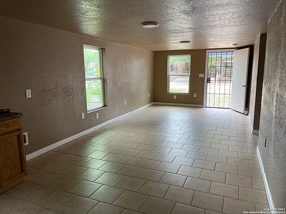 2nd image of 315 Brighton Ave