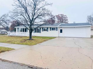 2201 23rd Ave S, Escanaba, MI 49829