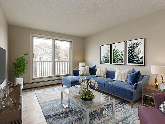 2nd image of 404 5th Ave W #499666