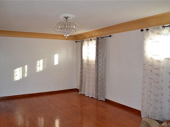 4th image of 316 N Wright Ave
