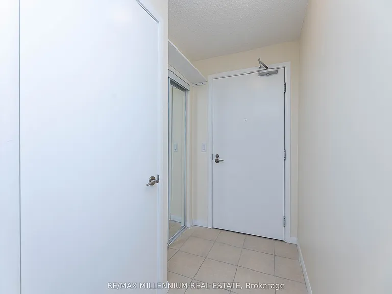 830 Lawrence Ave W #334 — Photo 21