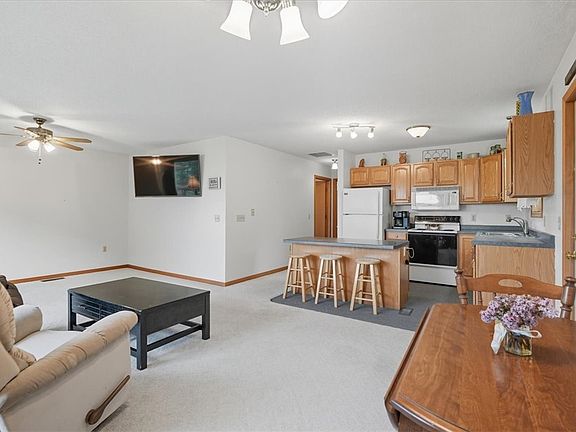 3rd image of 1412 Brickyard Road