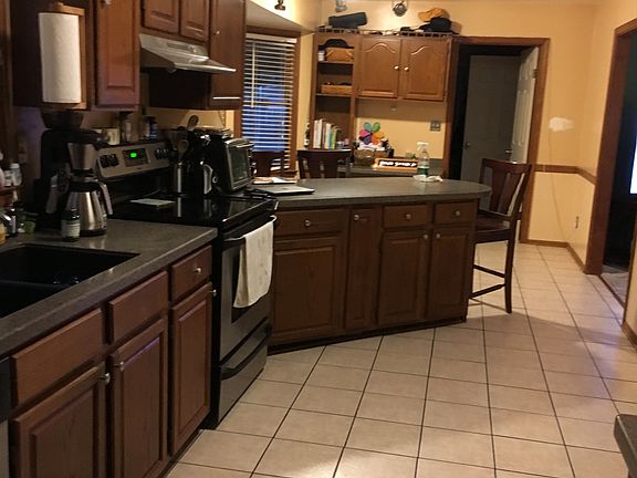 5th image of 2213 Featherbed Ct