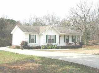 1575 Duncan Creek Rd, Russellville, AL 35653