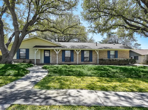 14421 Southern Pines Ct, Farmers Branch, TX 75234