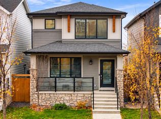 15113 E 37th St SW, Calgary, AB T2Y0R7
