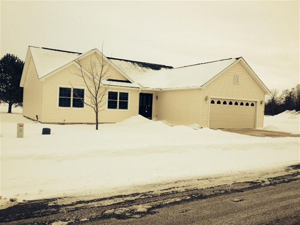 1st image of 7058 Applewood Dr