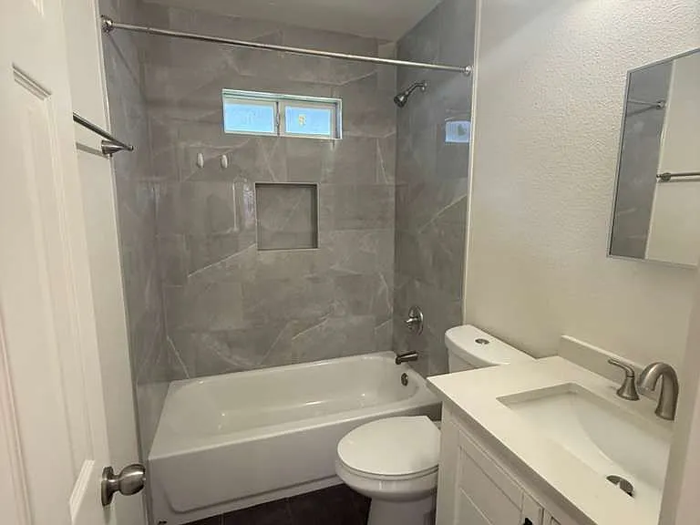 6704 Amherst St #6704 — Photo 6