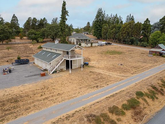 3rd image of 1301 Cunningham Road
