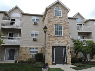 1498 W Sand Bar Ct UNIT 3D, Round Lake Beach, IL 60073