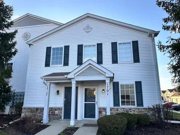 1701 Silverstone Dr #1701, Carpentersville, IL 60110