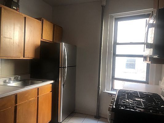 1st image of 708 W 170th St #39AA