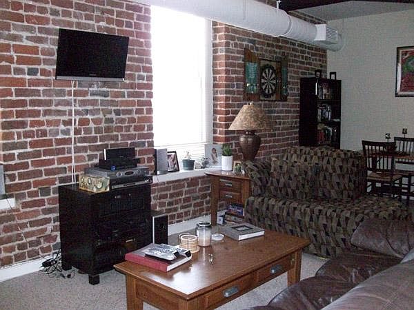 1st image of 2401 E Franklin St APT 203
