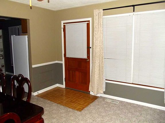 3rd image of 224 Leroy Ave