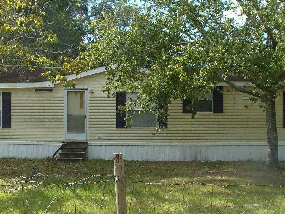 1st image of 208 SW Churchill Way