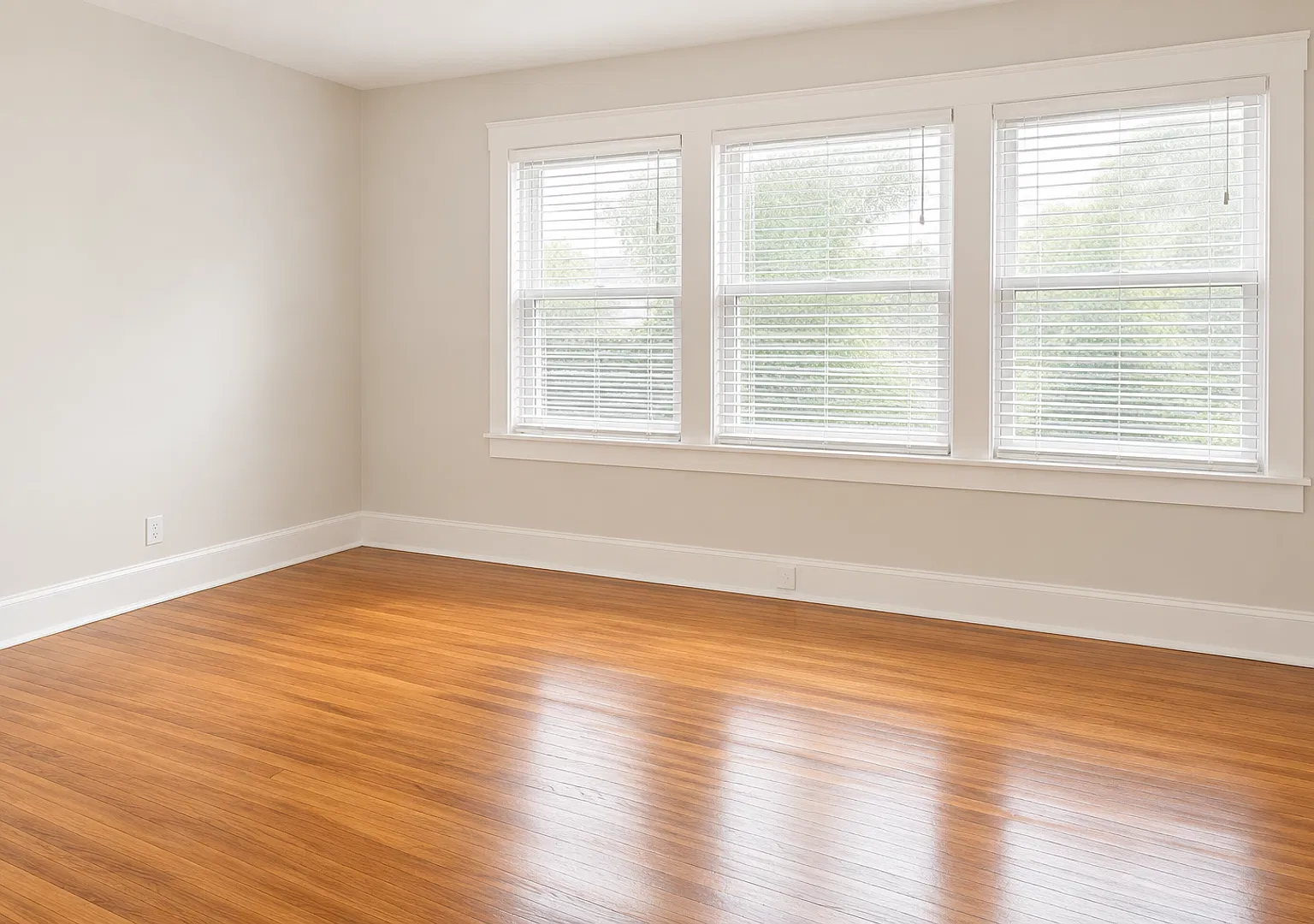 Discover classic charm and modern comfort at 4040 Ruckle! — Photo 4