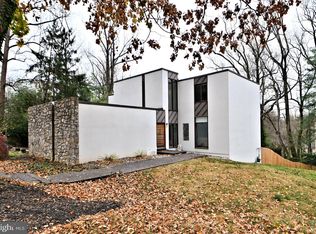 100 Rock Rose Ln, Wayne, PA 19087