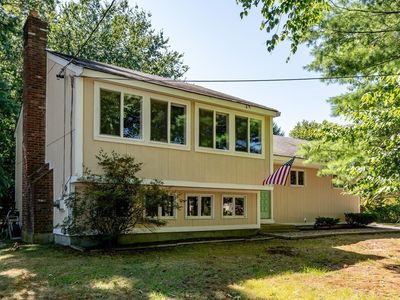 170 Queens Brook Rd, Pembroke, MA, 02359