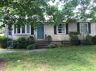 18 Roslin Ave, Lewiston, ME 04240