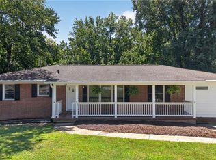 128 Englewood Dr, Archdale, NC 27263