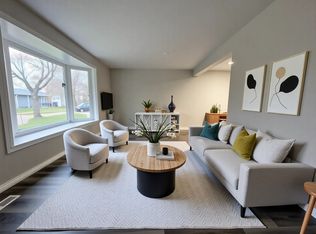 10 John Murray St, Hamilton, ON L8J 1C4