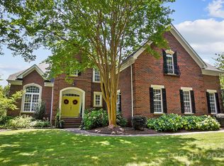 15933 Glen Miro Dr, Huntersville, NC 28078