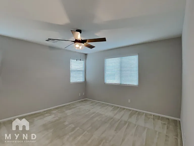 6646 Evander St — Photo 7