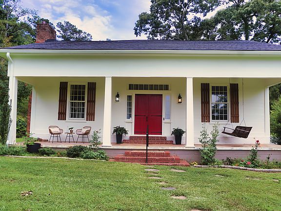 2nd image of 592 Fayetteville Rd