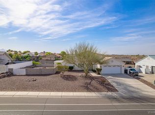 2096 Corwin Rd, Bullhead City, AZ 86442