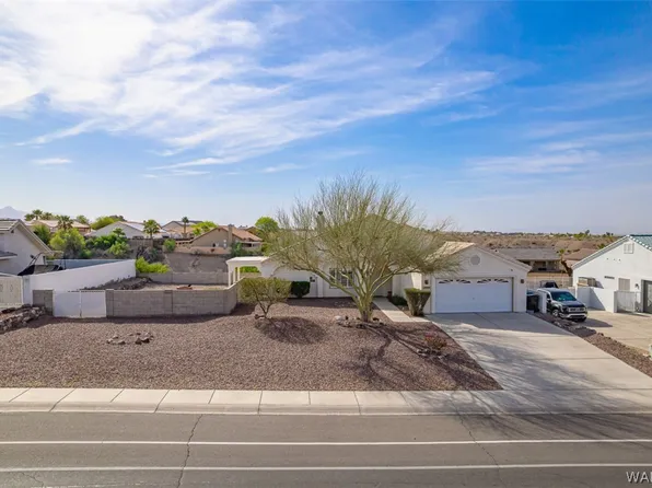 2096 Corwin Rd, Bullhead City, AZ 86442