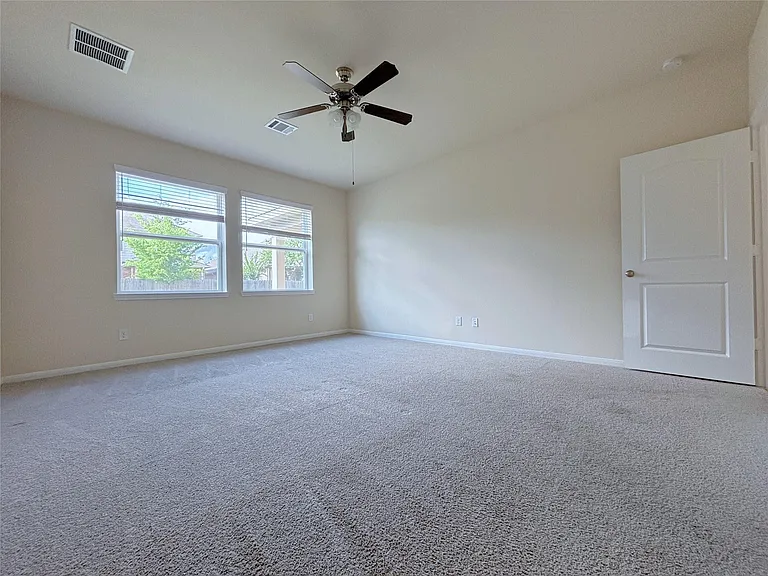 6034 Prince Place Dr — Photo 5