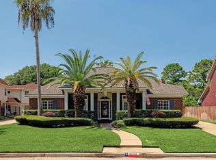 16006 Garden Hill Ln, Houston, TX 77095