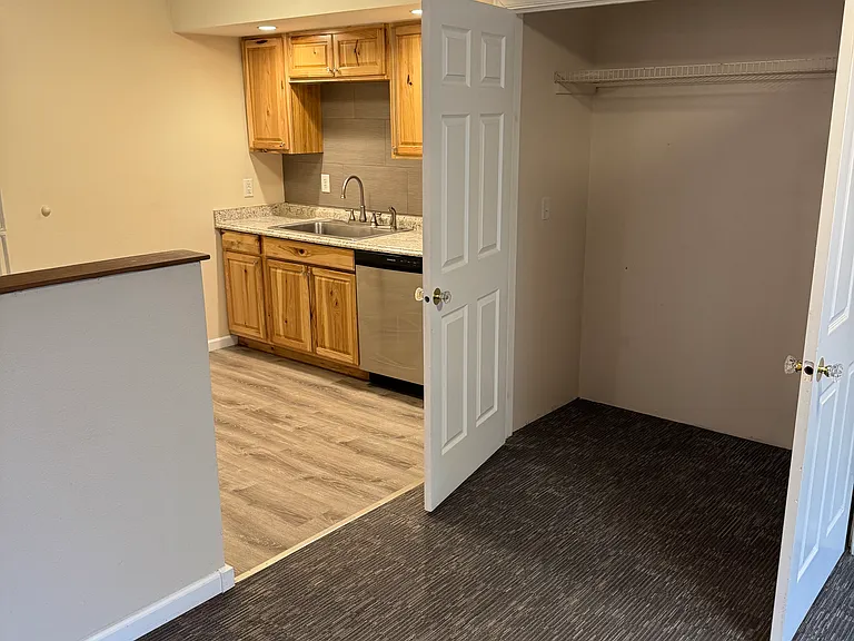 2900 Concord St #205 — Photo 2