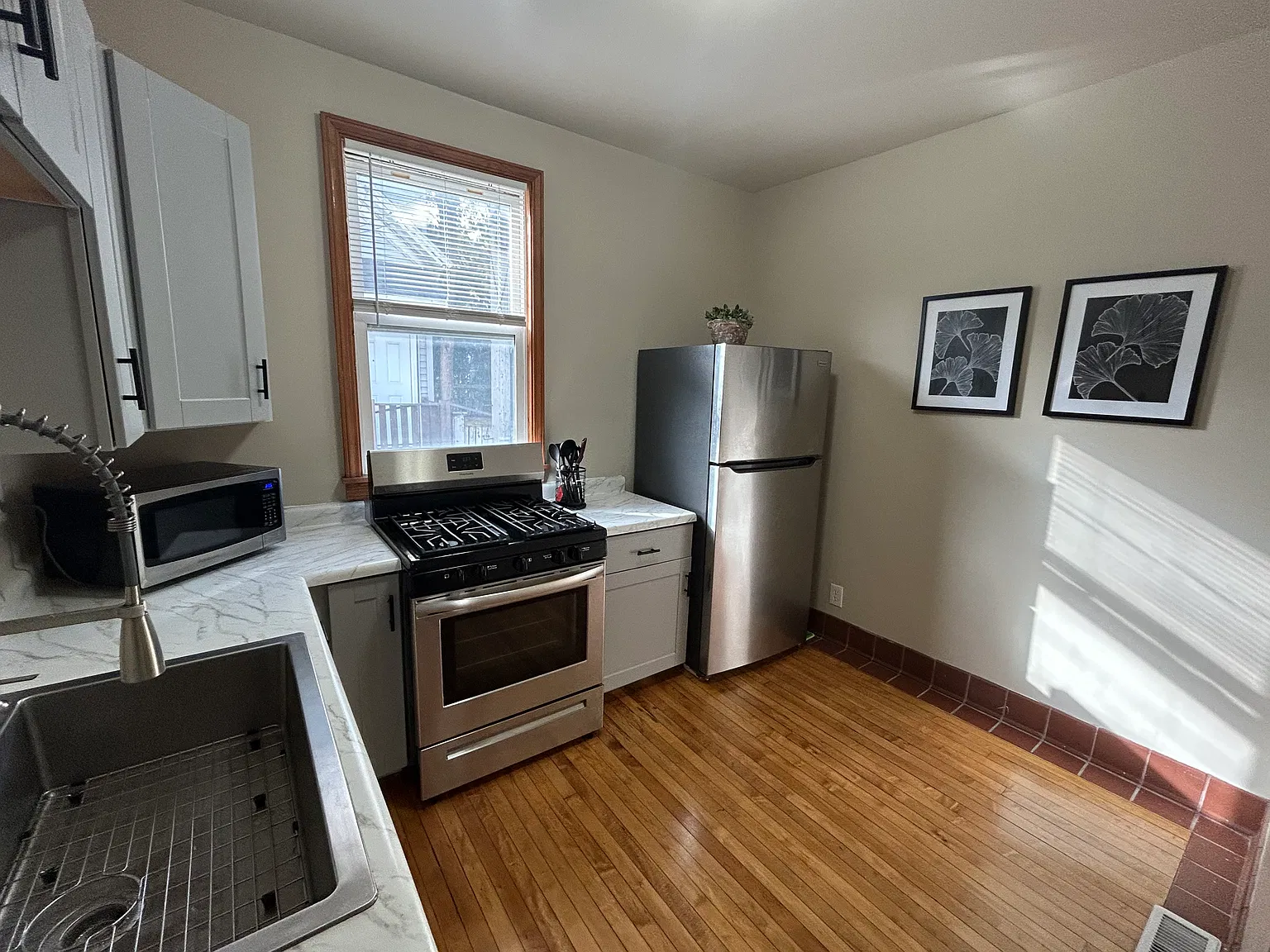 1 bed, 700 sqft, $1,375 — Photo 1