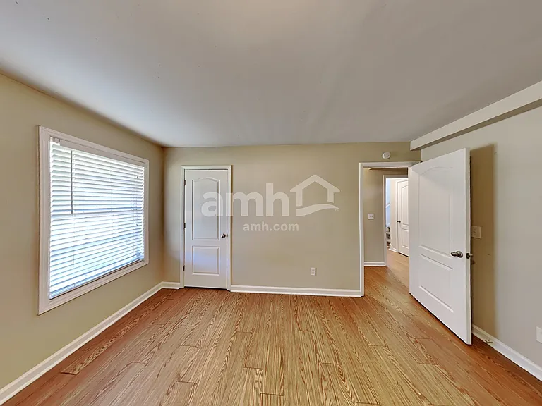 51 Wayne Meadows Ct — Photo 11