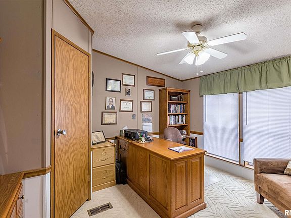 2nd image of 209 Lake Warren Dr