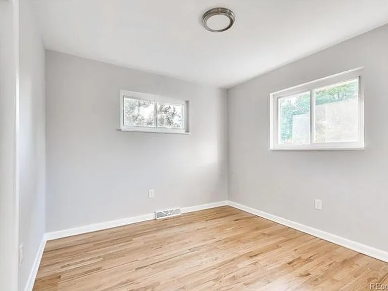 13508 E 5th Pl — Photo 6
