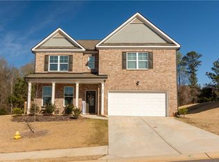 395 Paxton Ln, Jefferson, GA 30549