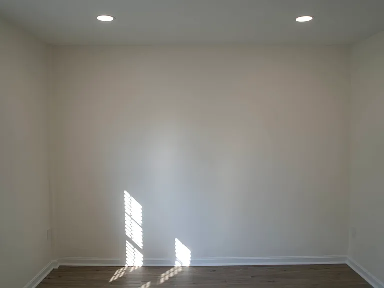 1728 N Rhodes St #281 — Photo 18