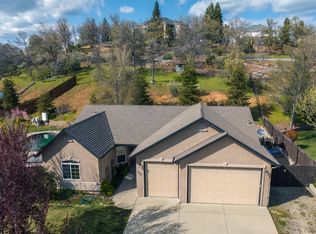 1174 Lakeside Dr, Redding, CA 96001