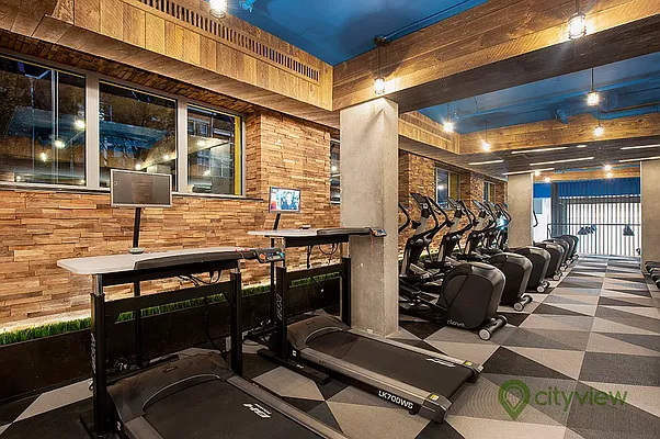 Rented by The KCI Group | media 40