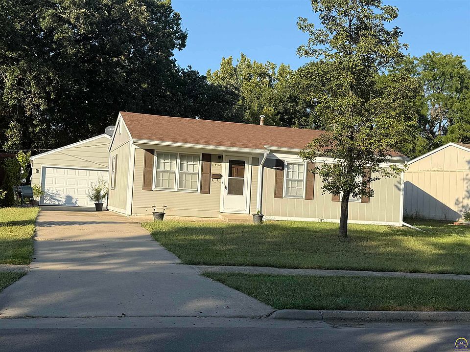 1st image of 4700 SW 28th St