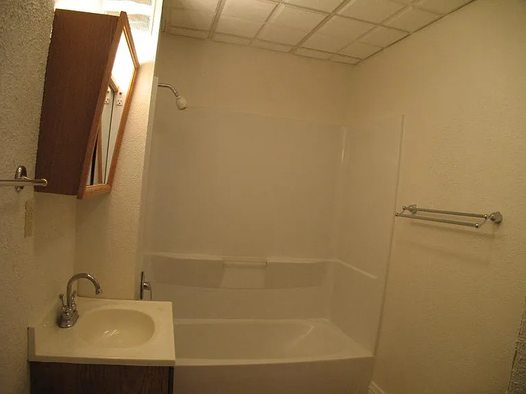 501 NE Madison Ave #C — Photo 14