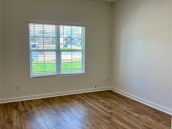 5th image of 3584 Townland Cir