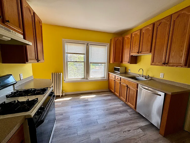 86 Hilltop Ave #2 — Photo 8