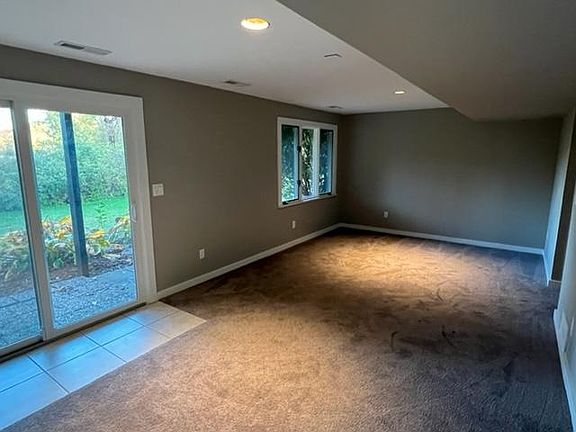 4th image of 1263 Greenwood Ave